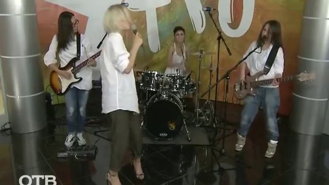 Хорошее утреннее настроение от группы "Деффки" (01.07.15) смотреть онлайн