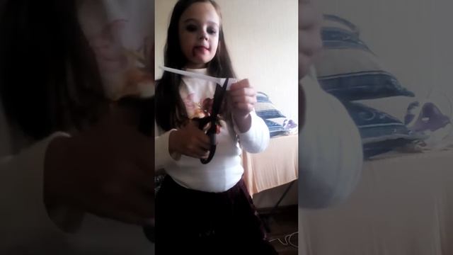Как сделать клыки вампира (хеллоуин тема) смотреть онлайн
