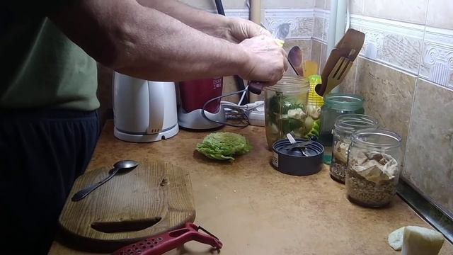 Авокадно-сказочное овощное смузи-пюре. Удачный эксперимент. смотреть онлайн