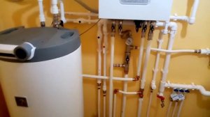 Небольшая котельная загородного дома. Электрокотел Скат с бойлером косвенного нагрева Drazice