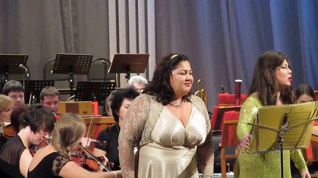 The Flower Duet (Lakmé) смотреть онлайн
