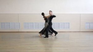 Quick reverse turn in Tango   Быстрый левый поворот в Танго