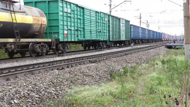 Тройник ВЛ11-267/264А со сборным грузовым поездом смотреть онлайн