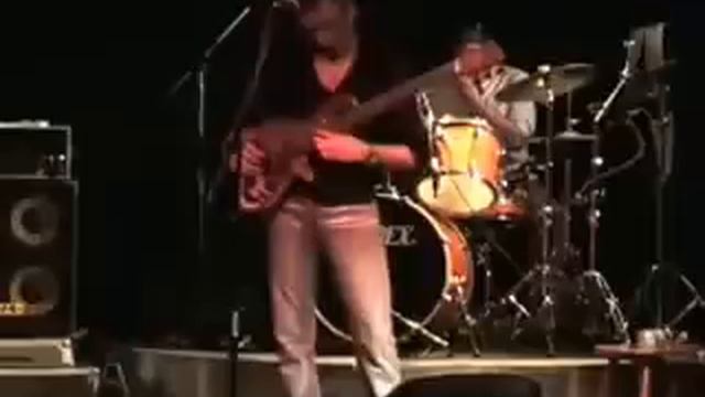Marco Castelli Band "Michelangelo" Bass Solo смотреть онлайн