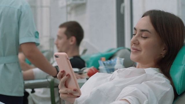 Жизнь стоит того, чтобы ее спасти смотреть онлайн