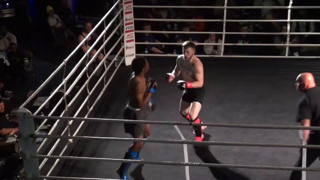 Island Fights 61 Dallas Gibson vs Henry Lee Crapp смотреть онлайн