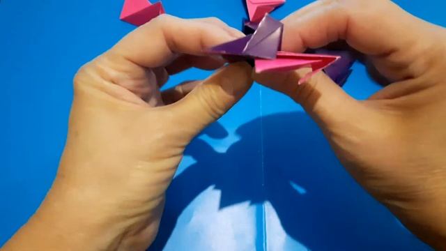 Как сделать СЮРИКЕН НИНДЗЯ из бумаги своими руками. Оригами звёздочка как новогоднее украшение. смотреть онлайн