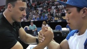 Алексей Воевода про захват / Накрывать большой палец или нет? Армрестлинг секреты