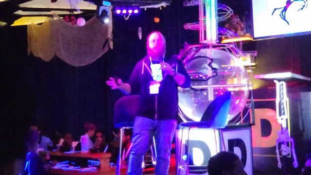 Vonage DevCity London in 4K - Day 0 - Bingo @dabberssocialbingo2177 and Kotlin Multiplatform talk! смотреть онлайн