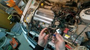 Не спешите ехать в автомастерскую. ( Замена термостата на Nissan Bluebird)