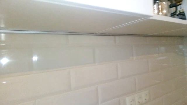 Монтаж алюминиевых профилей под светодиодную ленту. смотреть онлайн