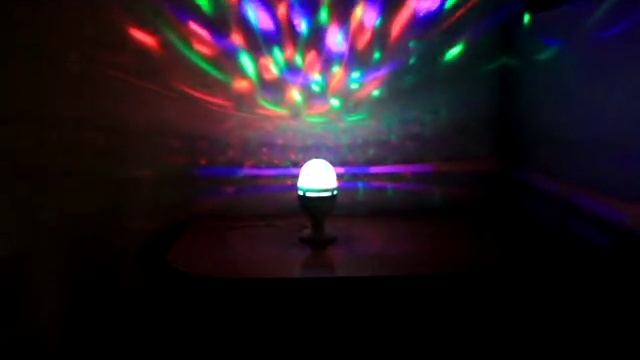 Диско-лампа W998 LED E27 3W вращаящаяся разноцветная смотреть онлайн