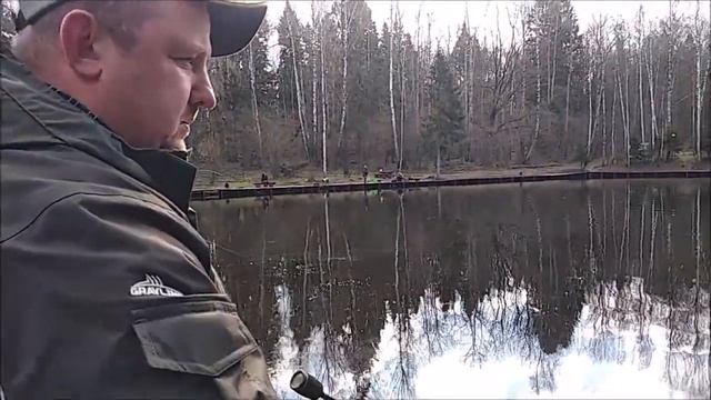 Жёлто-оранжевый маггот в лидерах, поимки форели на спорт-зоне. Клёвое место Лосиный остров. смотреть онлайн