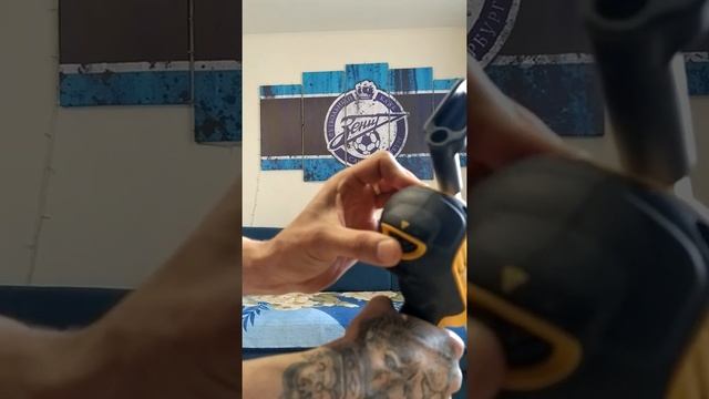 пистолет для герметика смотреть онлайн