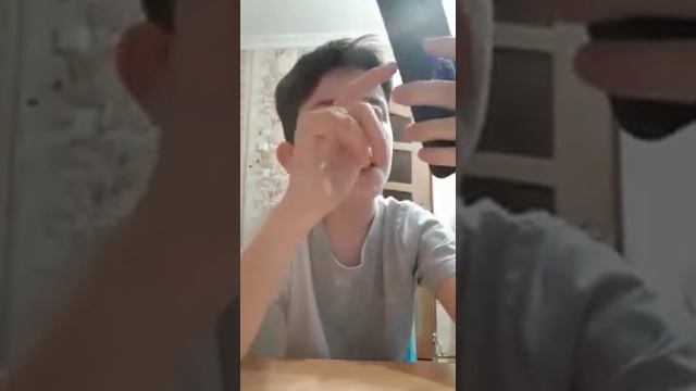 1 часть что находится в моём телефоне смотреть онлайн