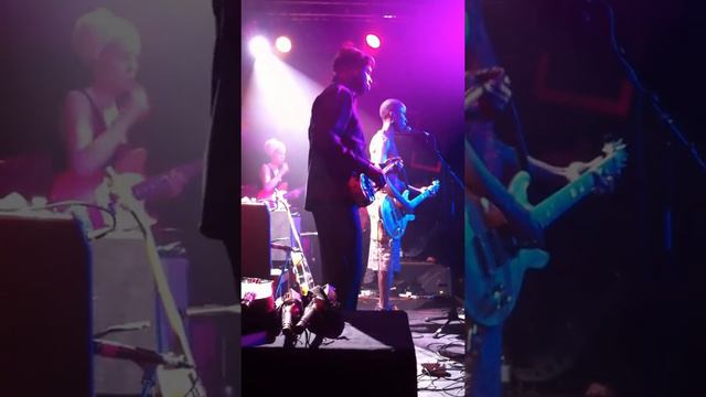 Rokia Traoré - Beautiful Africa (Live @ Cargo, London, May 23rd, 2013) смотреть онлайн