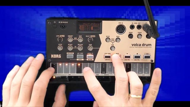 Korg Volca Drum solo jam - 130 bpm techno смотреть онлайн