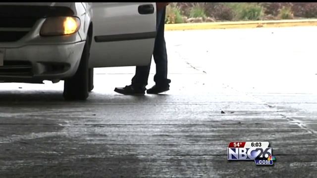 Area Travelers and Lawmakers React to Ebola Concerns смотреть онлайн