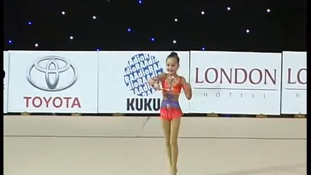 Viktoria Sitnikova.hoop.UKR смотреть онлайн