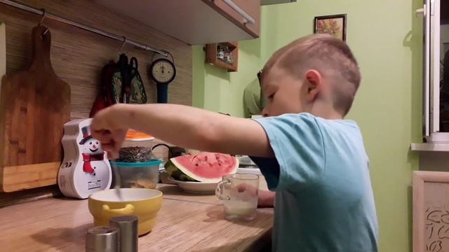 Омлет в микроволновке! смотреть онлайн
