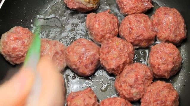 Нежные фрикадельки из ГОВЯДИНЫ И ВКУСНЕЙШИЙ СОУС смотреть онлайн