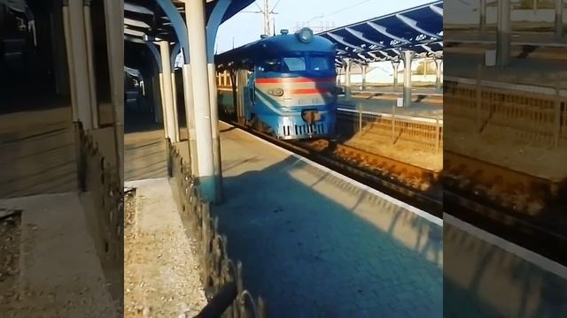 Электричка ЭР2