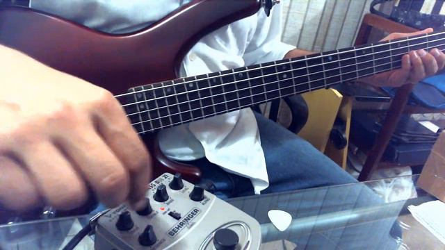 Behringer BDI 21, Cort C5