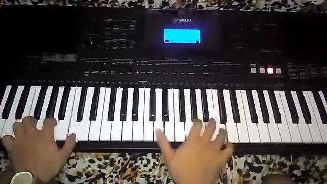Estilão - Yamaha PSR-E 453 смотреть онлайн