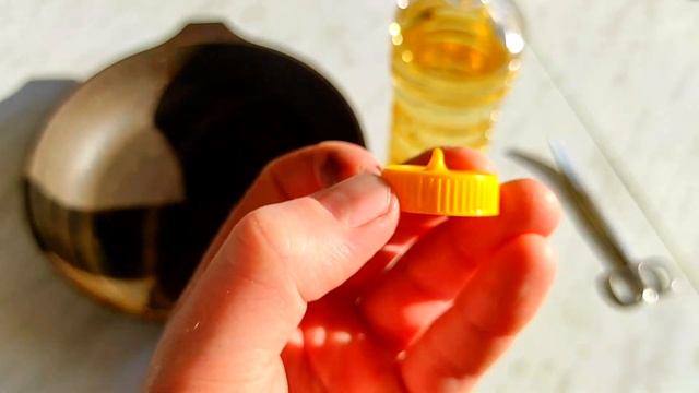 Показываю, как экономить Подсолнечное Масло с помощью Зажигалки и Гвоздя смотреть онлайн