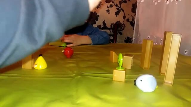 Распаковка злые птички Angry Birds настольная игра для детей Action game for children смотреть онлайн