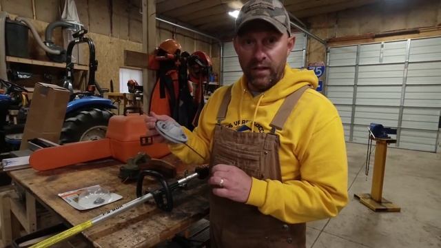 Review of the Stihl FS90R - Combination Pole Saw/Weedeater смотреть онлайн