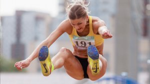 ЖЕНСКИЕ ПРЫЖКИ В ДЛИНУ , САМЫЕ ЯРКИЕ И ЗАПОМИНАЮЩИЕСЯ МОМЕНТЫ. МИРОВЫЕ РЕКОРДЫ