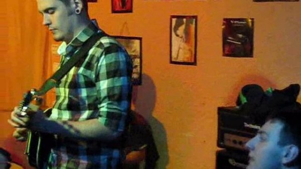 PINT OF STOUT - Track 1