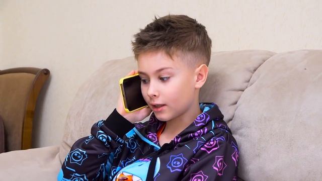 САМОИЗОЛЯЦИЯ !!! Мама не выпускает из дома! Скетчи от Fast Sergey смотреть онлайн