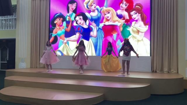 Принцессы Disney 4 отряд | Girls Super Stars | 2 смена 2021 | танец девочек смотреть онлайн