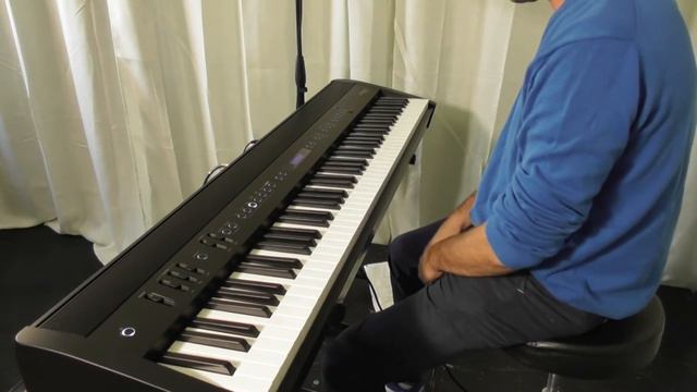 Music In / Roland FP-60x Review смотреть онлайн