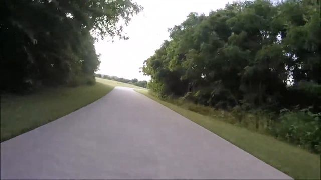 Summer Vlog #4 - CRASHED THE BIKE!! смотреть онлайн