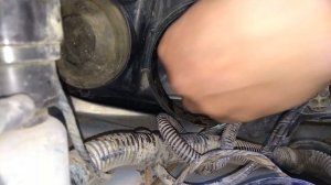 Замена ламп ближнего и дальнего света на ладе приора