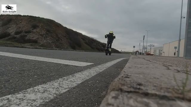 Складной электрический скутер, 60 в, 5600 Вт, 85 км/ч, 11 дюймов смотреть онлайн