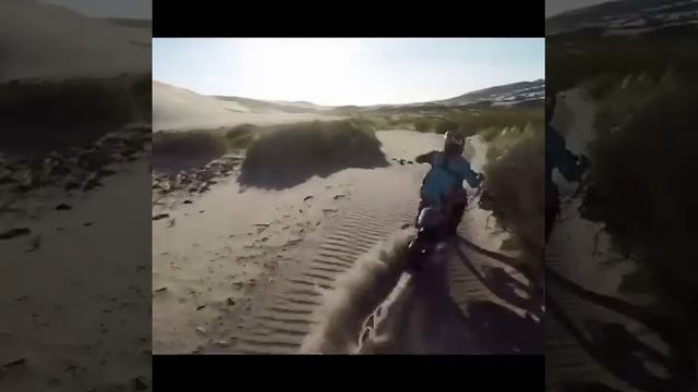Красиво, по пустыни катают на Эндуро ?✌️