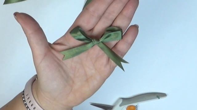 Jak zawiązać kokardkę decoupage