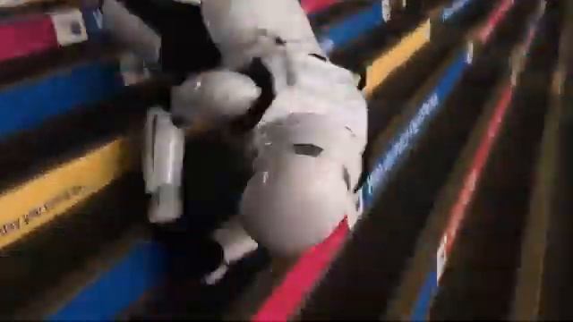 Flipmation DSL УПАЛ С ЛЕСТНИЦЫ