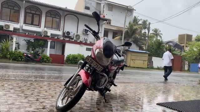 HIKKADUWA SRI LANKA ?? FIRST IMPRESSIONS