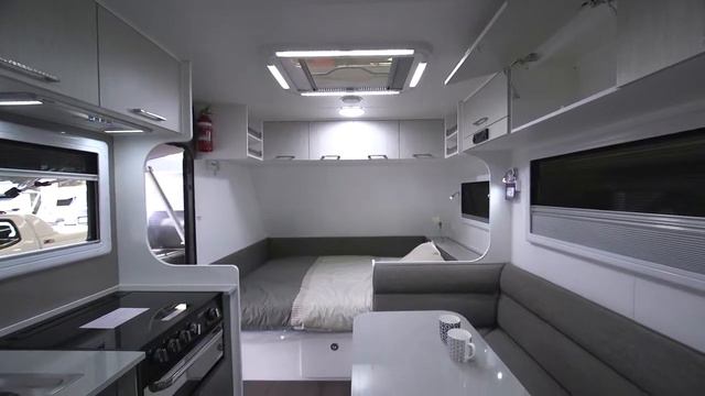 Road Owl, the most exciting addition to New Age Caravans смотреть онлайн
