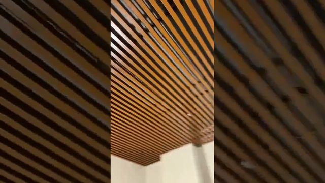 Реечный потолок Basman Дуб офис г.Москва смотреть онлайн