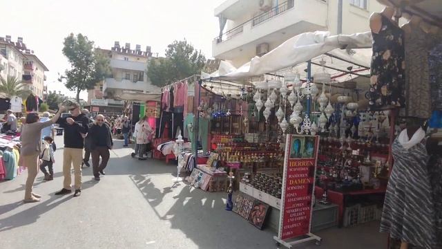 Рынок в Манавгат. Брендовые вещи за копейки. Турция 2023 смотреть онлайн