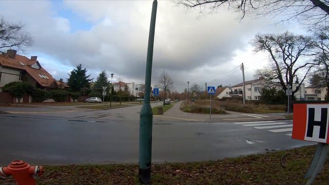 Гданськ Шокирует в Польше! Где люди? Что делают Поляки с 10:00-17:00! Море БУЙНОЕ смотреть онлайн