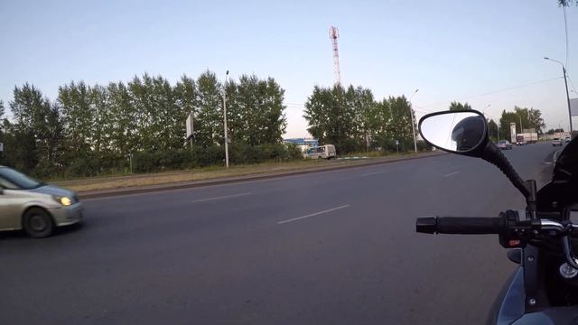 Как едет Yamaha TDM 900 смотреть онлайн