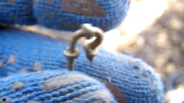 На старом "выбитом" поселении 17-18вв. Digging at the old 17-18 century village. смотреть онлайн