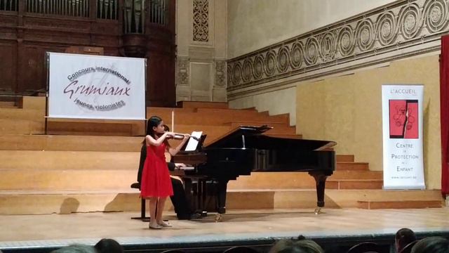 Nguyen Nguyen Le (10 Y.o.) - 1st Prize Grumiaux Competition 2019, Laureates Concert